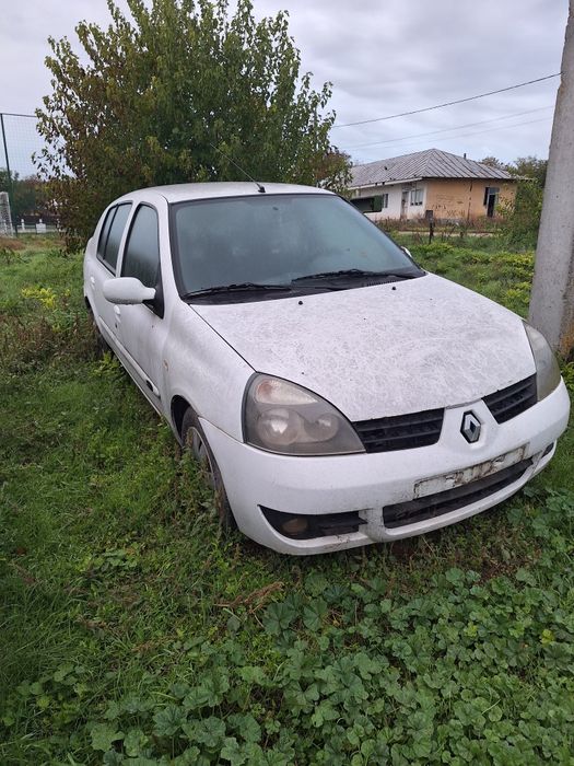 Dezmembrez Renault megane 2 motor complet 1.9 Renault simbol motor 1.5