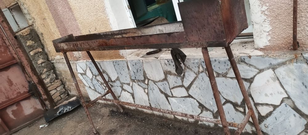 Shashlik qo'ra sotiladi