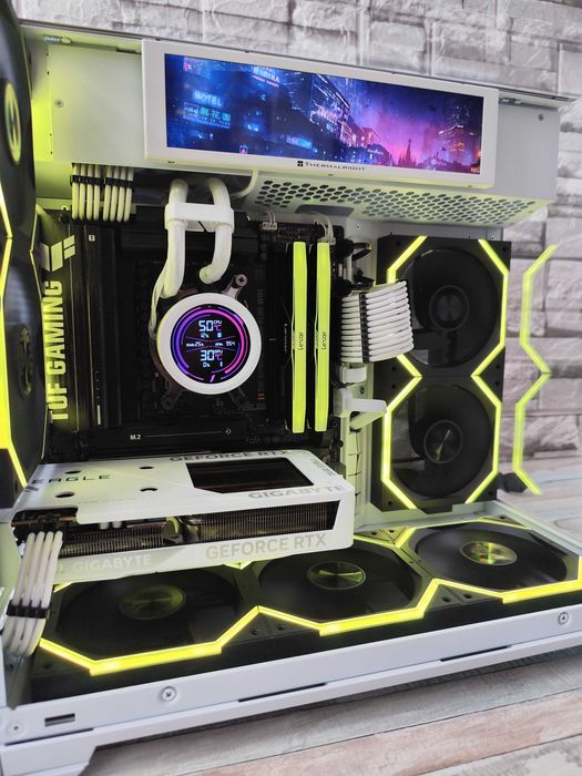 Calculator / PC Gaming AM5 – Ryzen 5 7500X3D + RTX 5060 + 32GB DDR5 + Periferice