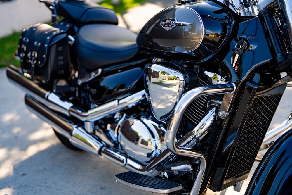 Suzuki Intruder 800