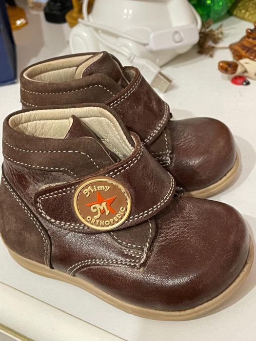 Ботинки для самых маленьких