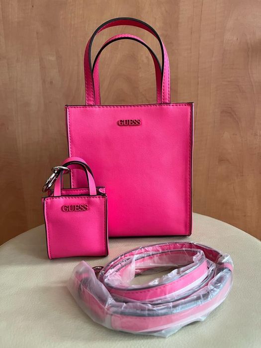 Малка чанта Guess