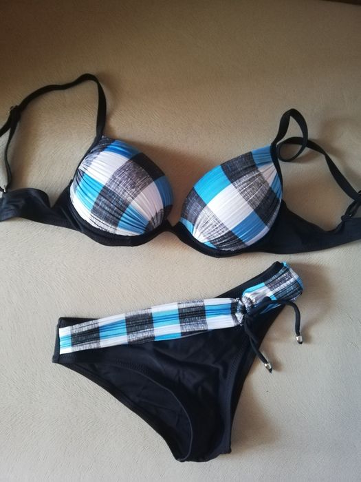 Даски бански,оригинални Tommy Hilfiger,Patrizia Pepe,Calvin Klein,Ted