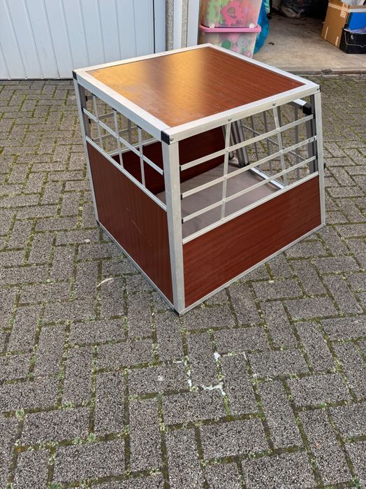 Транспортна клетка