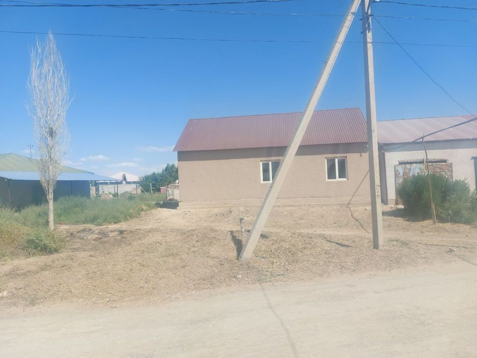 Уй сатылады. 43 - ши маршрут конечный. Ориентир Тойхана Айзия (Кишкен