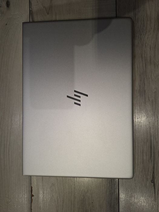 Hp  EliteBook 840 G5-i5 8350u/16гб/256гб м.2 nvme/Подсветка