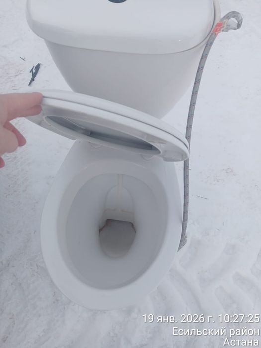 Продается унитаз