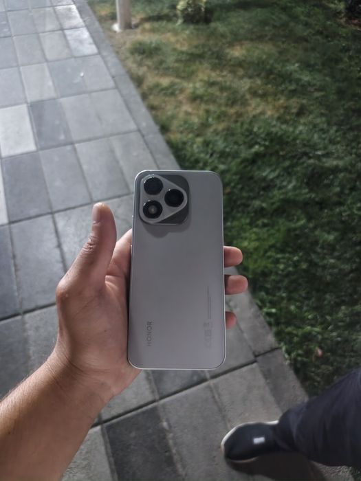 Honor 400 lite bir qol garantiyali telefon