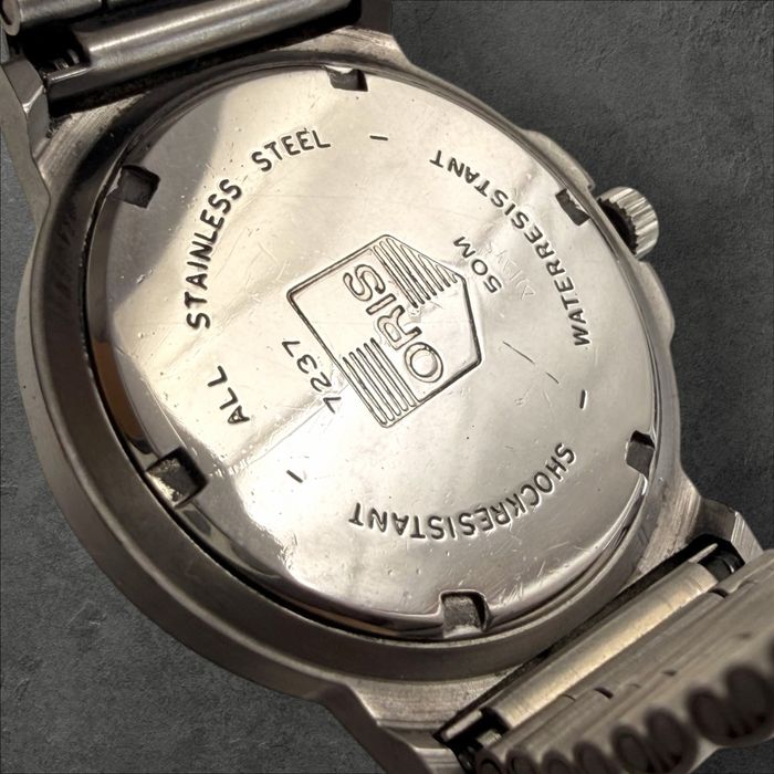 Oris Hi-Tech Quartz мъжки часовник