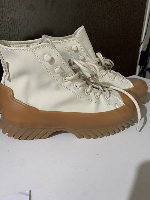 Продам обувь срочно