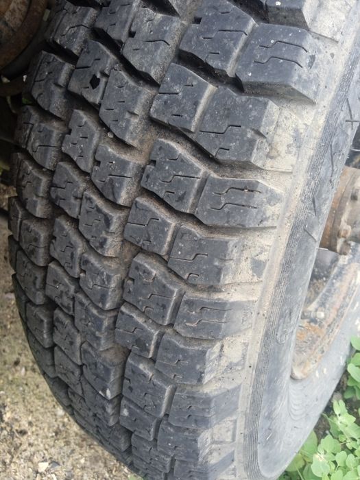 Уаз сатылады, док бар