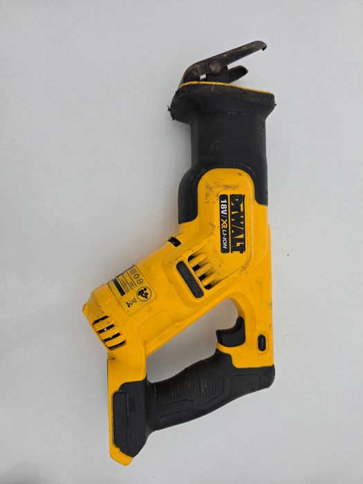 Dewalt Dcs387 Fierastrau sabie