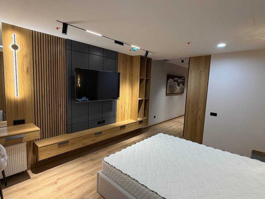 *Срочно Piramit Tower 3ком квартира 101м2.Евро.Ул.Бабура.Центр.