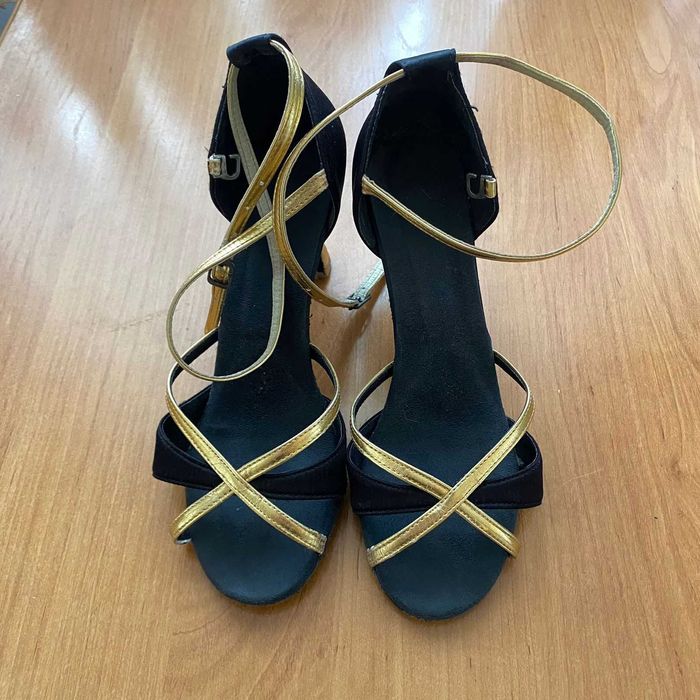 Туфли танцевальные 38 размер