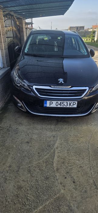 Пефо 308 t9 bluehdi автоматик  2015.модил  150.кс  на 240000км .леални