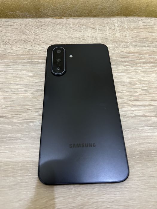 Samsung a17 5g  functional