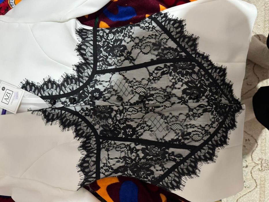 Пиджак белый