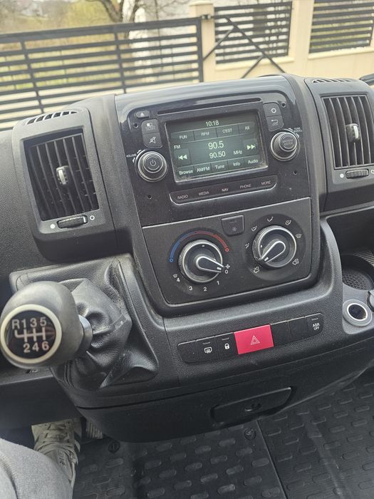 Vând Peugeot Boxer L2 H2
