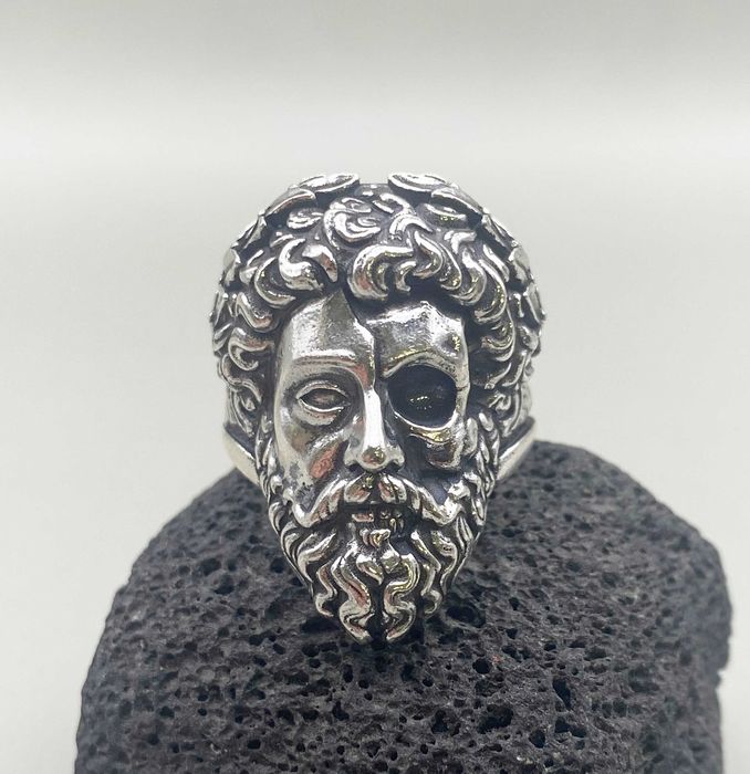 Сребърен пръстен уникат