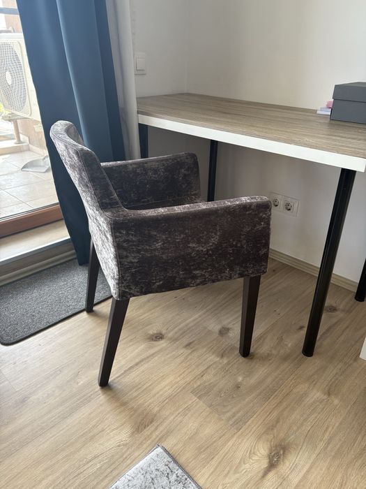 Scaun Jysk catifea mov , scaun living , scaun fotoliu birou