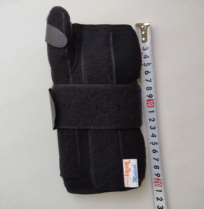 Доставка. Шина бандаж на запястье с фиксацией большого пальца