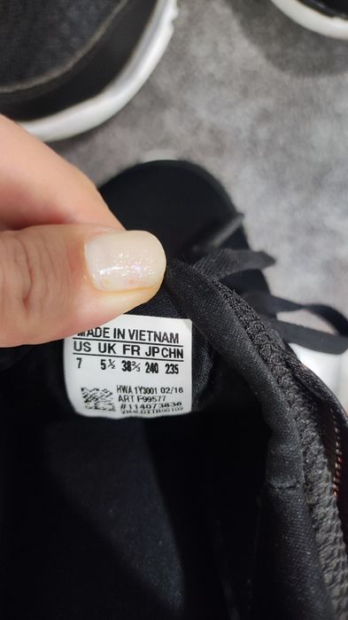 Adidas маратонки unisex