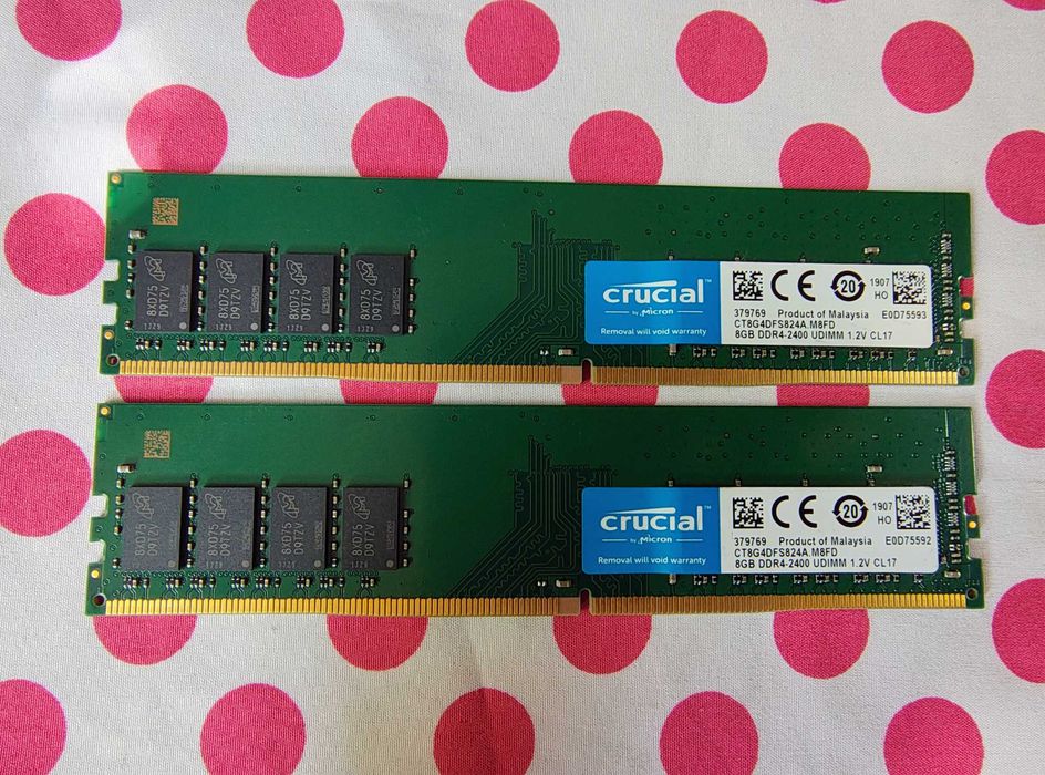 Memorie Ram Crucial 16GB ( 2 x 8 ) DDR4 2400MHz CL17.
