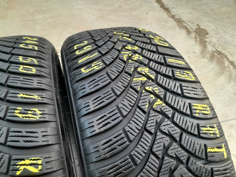 Doua anvelope iarna 245 50 19 falken eurowinter run flat 7,8 mm 2221