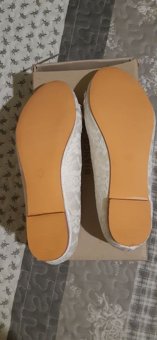 Balerini albi cu strasuri