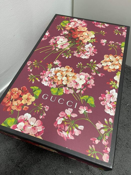 Оригинални ботуши на Gucci 36