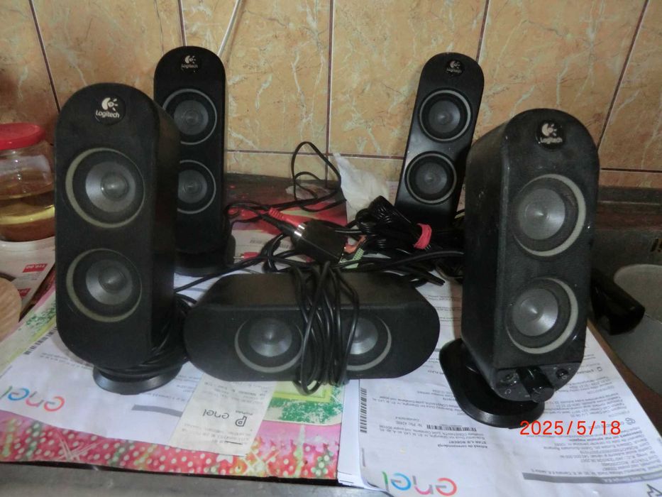 Home theatre Tevion 5.1 DVD,Dvix,Mp3...si sisteme Logitech 5.1 si 2.1