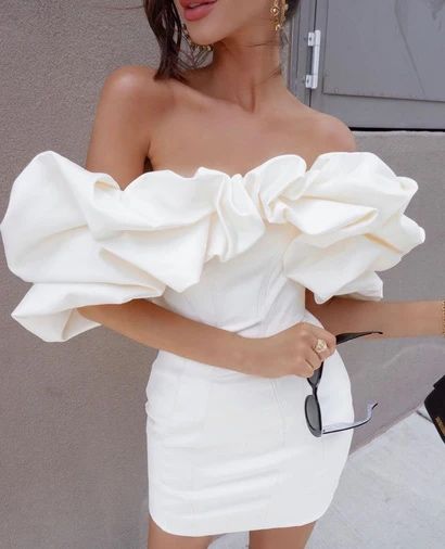 Рокля нова м размер