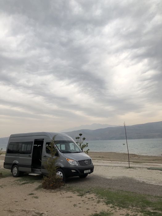 Transport xizmatlari:  Tog’ Samarqand Buxoro 20 kishilik JAC