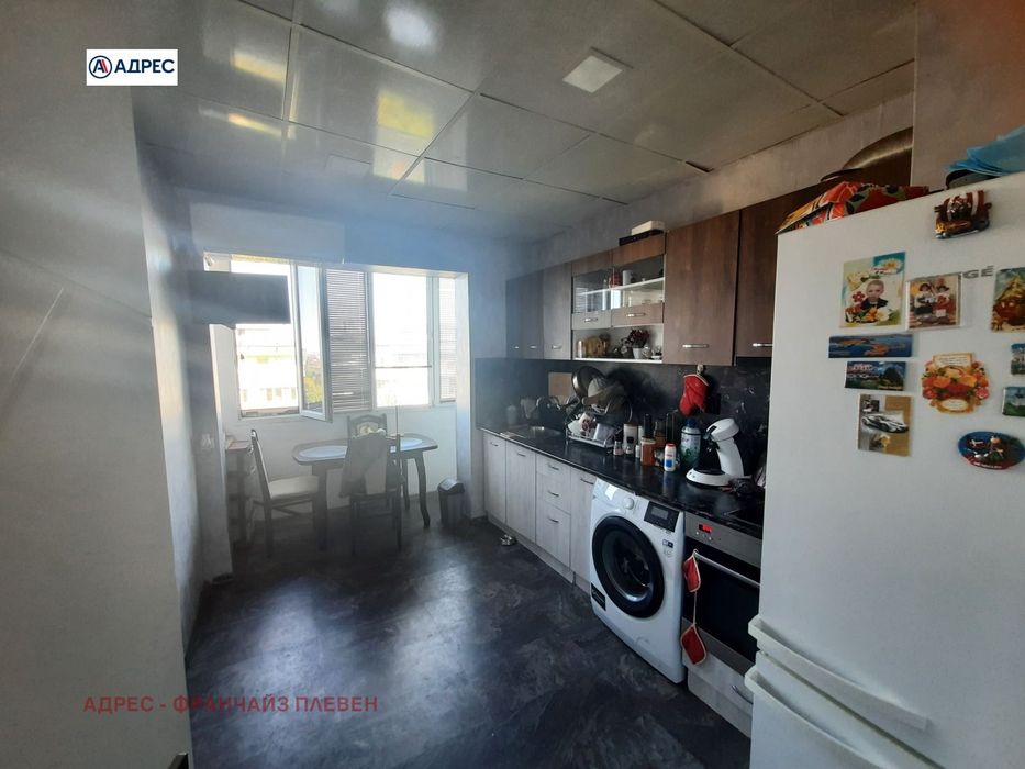 Продава се Двустаен апартамент в Враца, Център - 62 кв.м за 1980 €/кв.м - Снимка #2