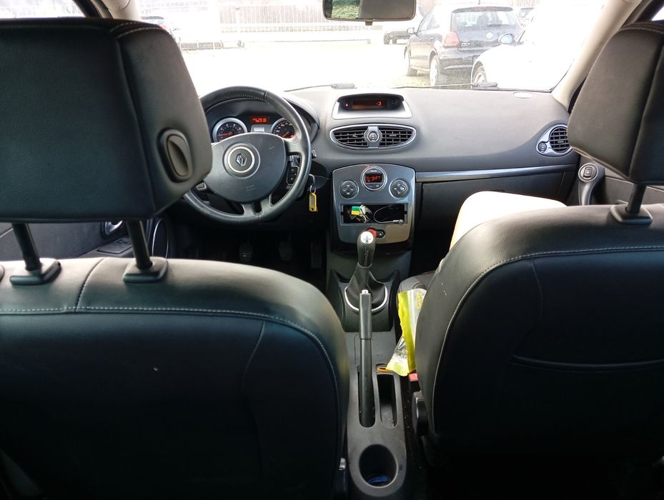 Renault clio 1.4 16v 2008г 98кс за части