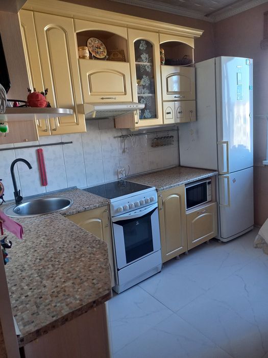 Кухонный гарнитур