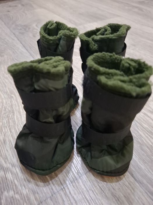 Обувь для маленькой собаки