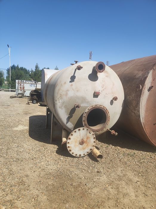 Емкост Цистерна сотилади