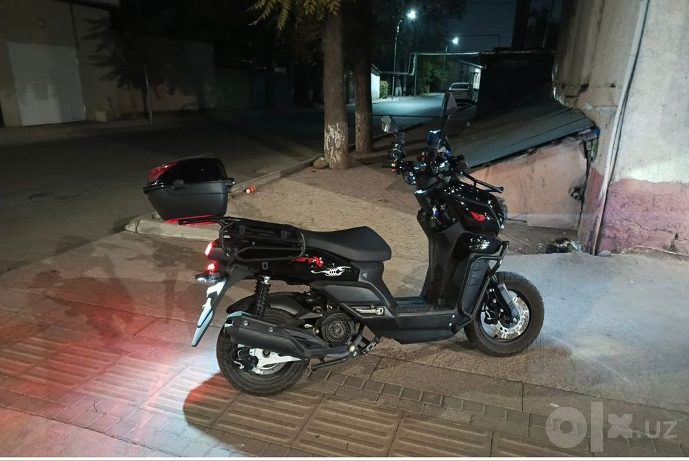 Skuter sotiladi holati yaxshi dakumen hamasi bor