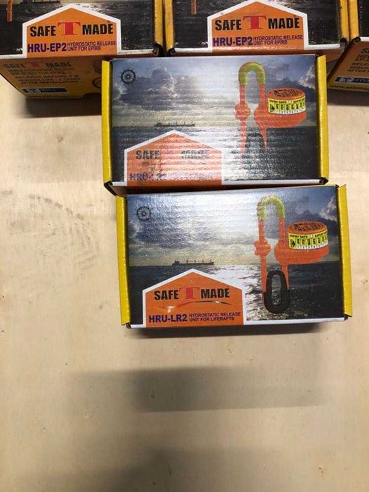 Хидростатичен разединител за спасителен плот