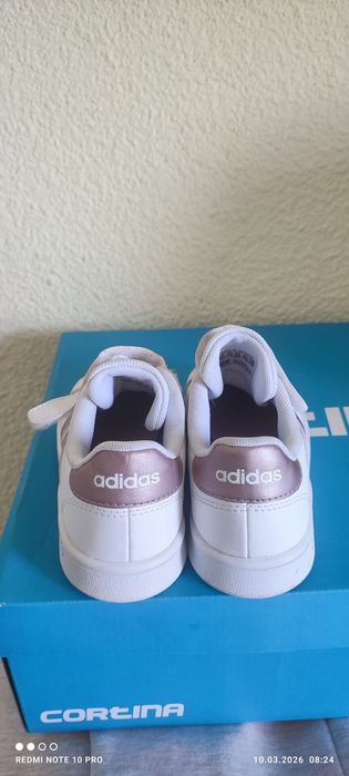 Adidas детски маратонки №30 – много запазени