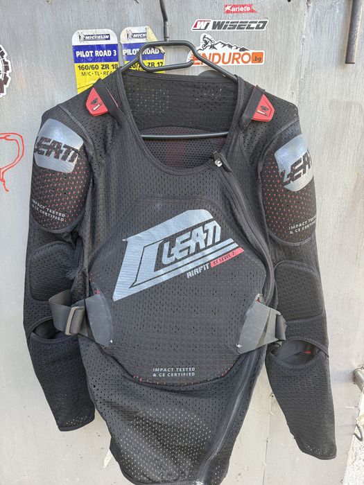 Leatt 3DF airfit S/M жилетка за ендуро/мотокрос