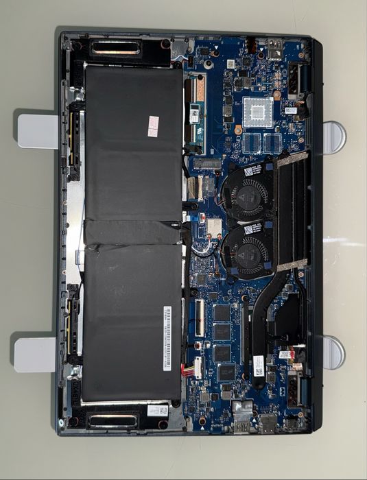 ASUS ZenBook Duo 14 UX481 (Dual Screen)