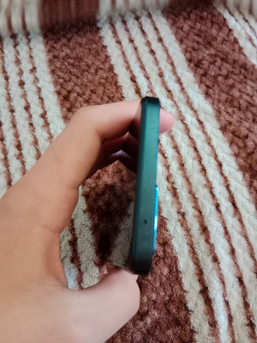 Продам оппо Рено 7