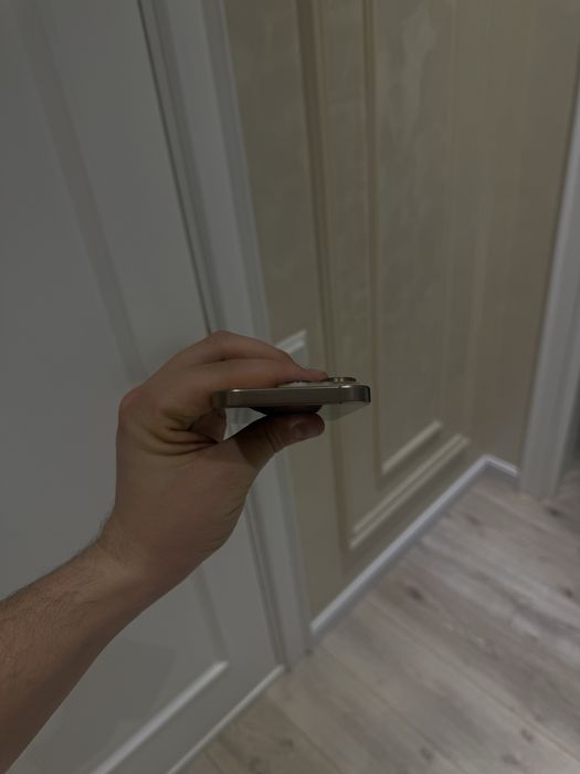 Iphone 16 pro 256gb ideal yomkost 92%