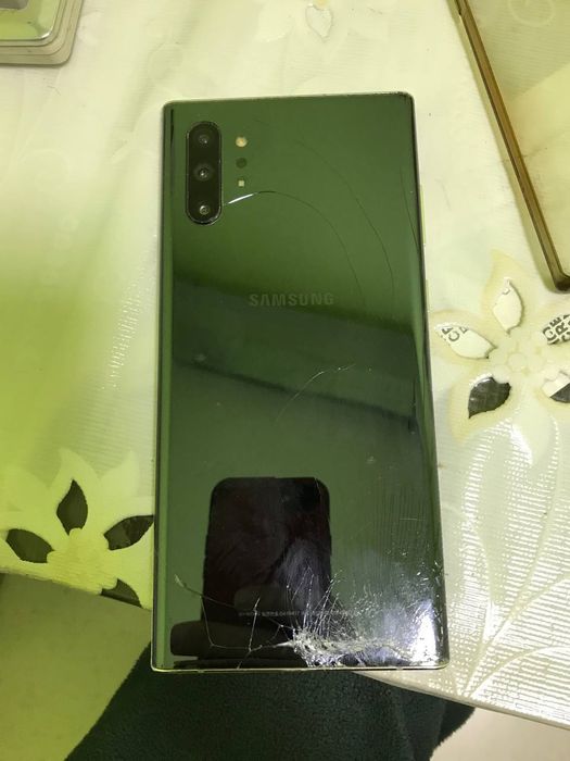 Продам самсунг нот 10+ 5g