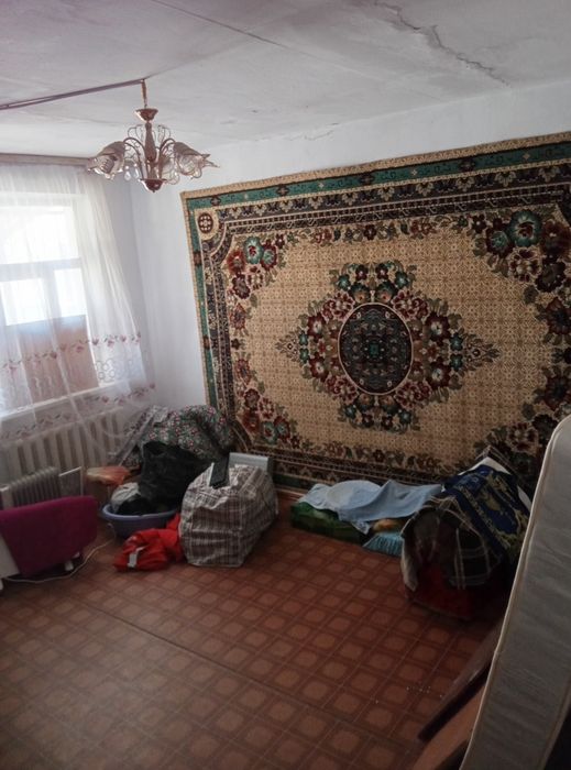 Большой дом продается. Район новой поликлиники