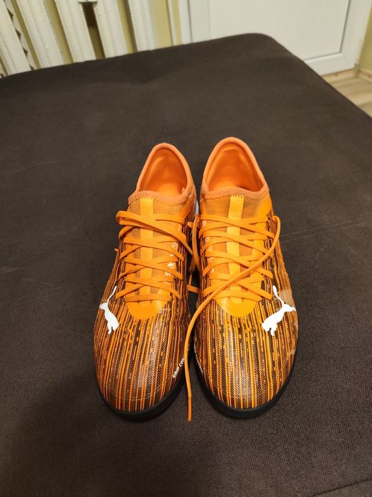 Ghete adidași fotbal Puma 44