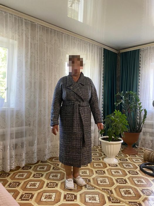 Продам серое пальто