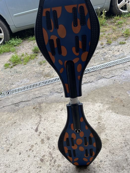 Vand waveboard merge foarte bine